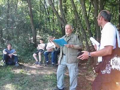 Angelo Urbani_Nel bosco con l_autore (5)